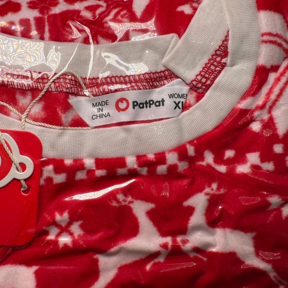PatPat Festive Red and White Pajama Set - Picture 3 of 8